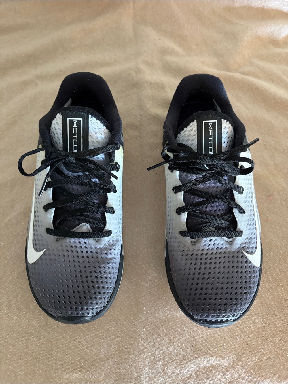 Nike Metcon Women’s Gray and Black Metcon Training Shoes